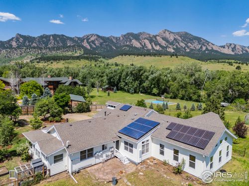 4223 Eldorado Springs Dr, Boulder, CO, 80303-9610 | Card Image