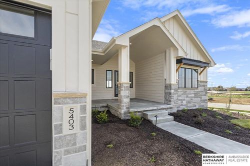 11002 N 171st St, Bennington, NE, 68007-5056 | Card Image