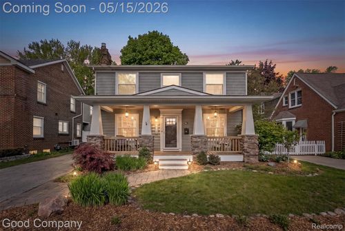 317 Wesley St, Rochester, MI, 48307-1867 | Card Image