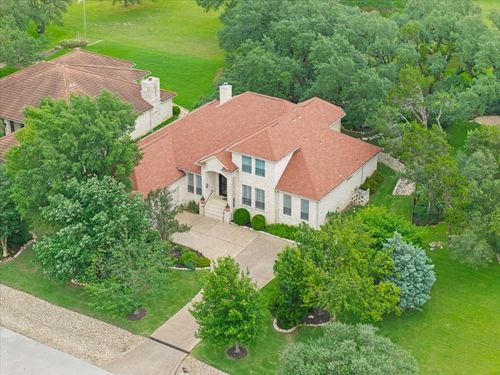 91 Duck Lake Dr, Lakeway, TX, 78734-5213 | Card Image