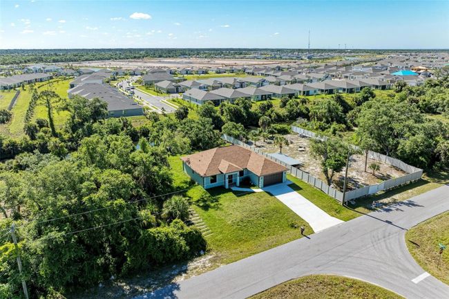 756 Bowman Ter, House other with 3 bedrooms, 2 bathrooms and null parking in PORT CHARLOTTE FL | Image 45