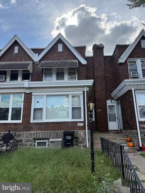 3202 Unruh Ave, PHILADELPHIA, PA, 19149-2625 | Card Image