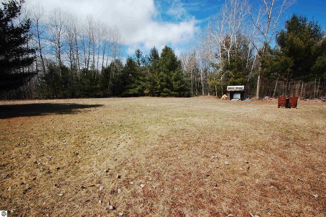262 W Lagrant Rd, House other with 1 bedrooms, 1 bathrooms and null parking in Twining MI | Image 20