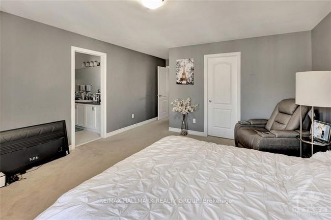 475 Creekview Way, House other with 4 bedrooms, 4 bathrooms and 4 parking in Gloucester ON | Image 12