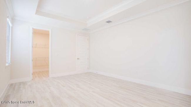 Model home - actual features may vary. | Image 6