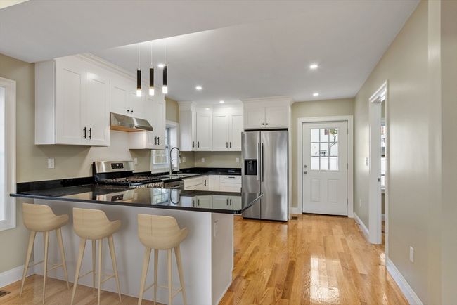 1 - 112 Sigourney St, Condo with 4 bedrooms, 3 bathrooms and 2 parking in Revere MA | Image 6