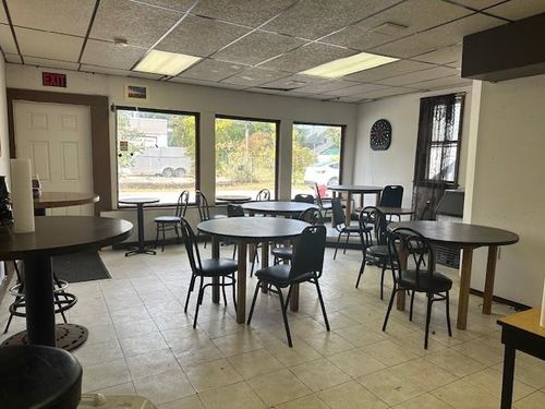 13 Mechanic St, Farmington, NH, 03835-3271 | Card Image