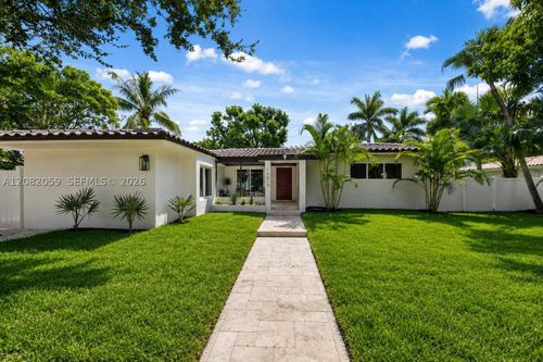 10619 Ne 10th Ct, Miami Shores, FL, 33138-2101 | Card Image