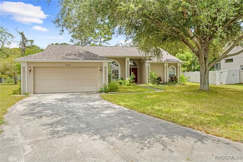 7492 Aloe Dr, Spring Hill, FL, 34607-2418 | Card Image