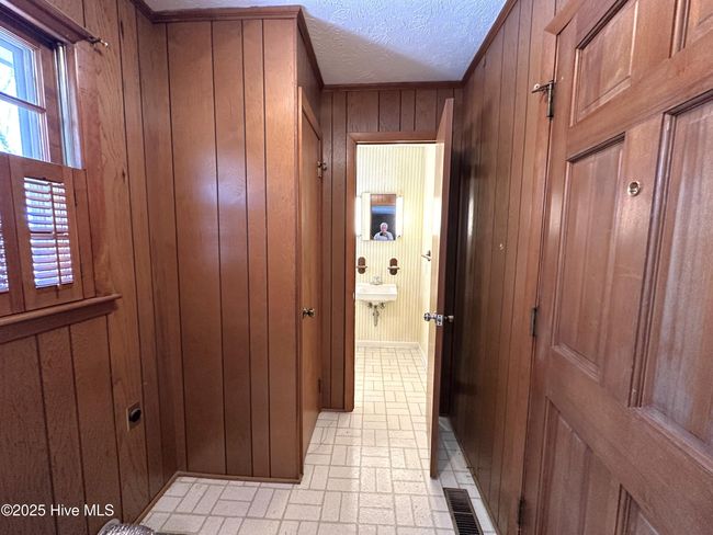 217 Summertree Ct, House other with 3 bedrooms, 3 bathrooms and 1 parking in Clinton NC | Image 8