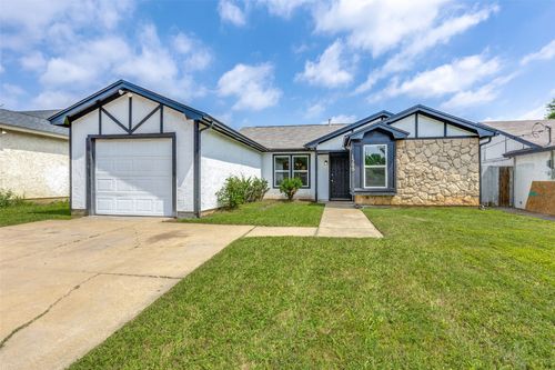 1505 Gentle Wind Dr, Arlington, TX, 76018-1843 | Card Image