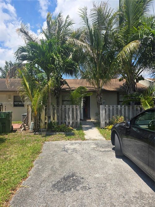 1630 Sandpiper Blvd, Homestead, FL, 33035-1188 | Card Image