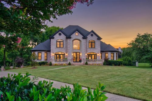 9614 Deer Track Ct, Brentwood, TN, 37027-8287 | Card Image