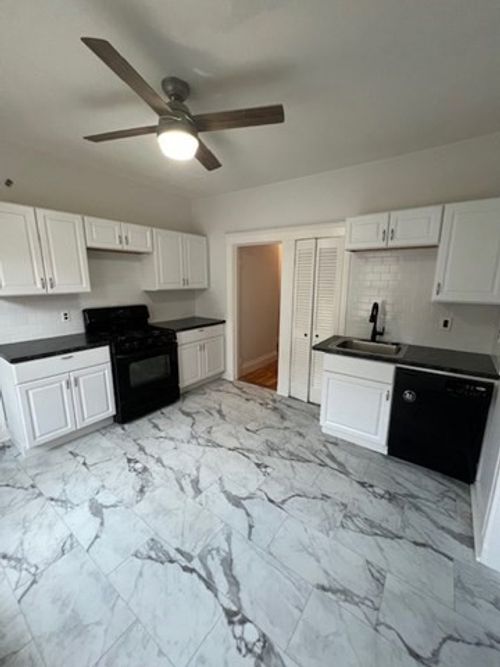 --136 Homestead Street, Boston, MA, 02121 | Card Image