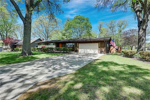 3600 W 50th Ter, Roeland Park, KS, 66205-1533 | Card Image