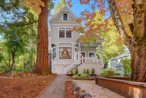 432 S Pine St, Nevada City, CA, 95959-2730 | Card Image