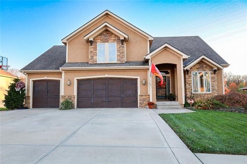 21805 E 32nd Ter S, Independence, MO, 64057-3537 | Card Image