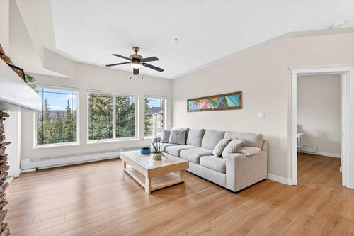 519-10 Discovery Ridge Close Sw, Calgary, AB, T3H5X3 | Card Image