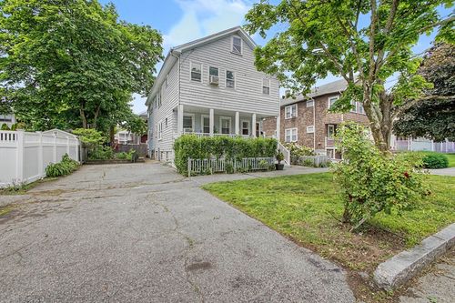 180-178-180 Brookside Pkwy, Medford, MA, 02155-2502 | Card Image