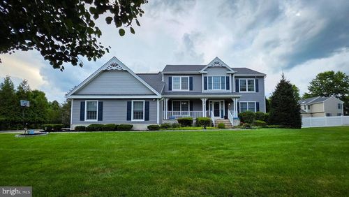16 Bodine Dr, Cranbury, NJ, 08512-3159 | Card Image
