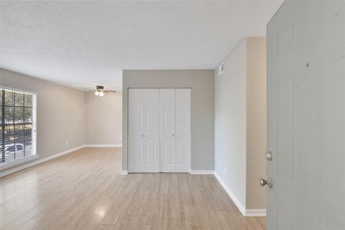 apt-a2-1300 Baker Ave, Bryan, TX, 77803-4781 | Card Image