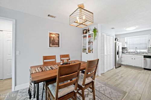 8h-4915 Baymeadows Rd, Jacksonville, FL, 32217-4731 | Card Image