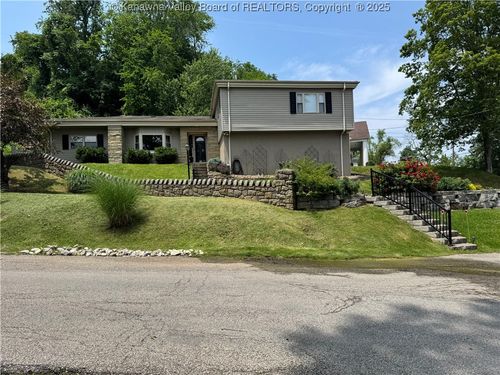 201 Sheridan Cir, Charleston, WV, 25314-1048 | Card Image