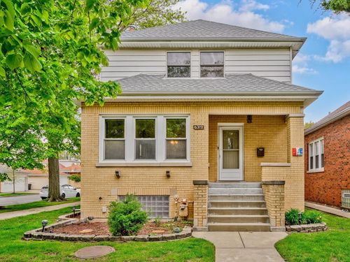 6312 Hyacinth St, Chicago, IL, 60646-3635 | Card Image