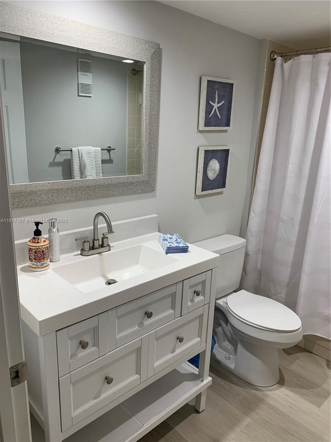 APT-206 - 1709 Whitehall Dr, Condo with 2 bedrooms, 2 bathrooms and null parking in Davie FL | Image 31