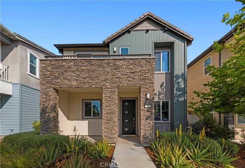 372 Baluster, Irvine, CA, 92618 | Card Image