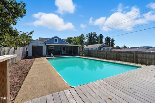 120 Rex Rd, Bristol, TN, 37620-4207 | Card Image