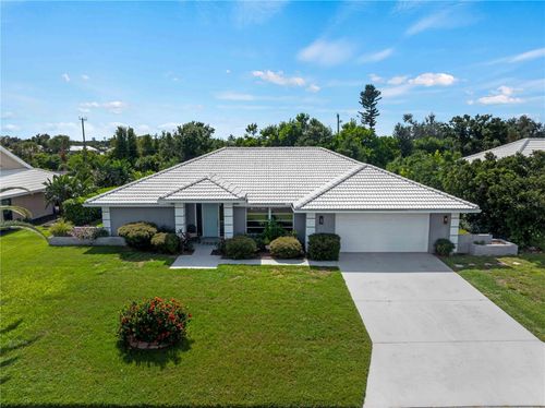 523 Warwick Dr, VENICE, FL, 34293-4222 | Card Image