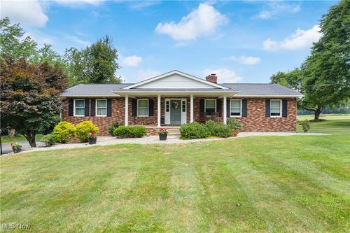 3111 Serfass Rd, New Franklin, OH, 44216-9371 | Card Image