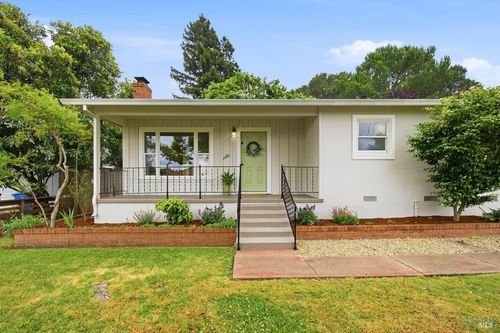 1681 Hill Rd, Novato, CA, 94947-4320 | Card Image