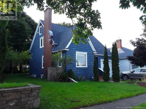 102 Portledge Ave, Moncton, NB, E1C5S7 | Card Image