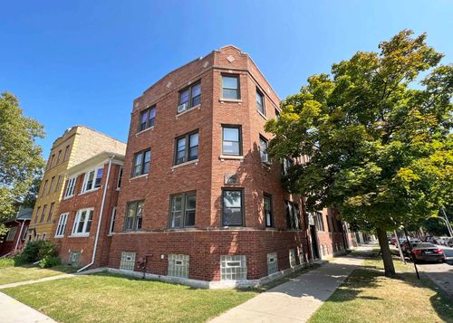1-2716 W Rosemont Ave, Chicago, IL, 60659-1746 | Card Image