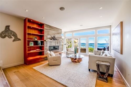 20-4771 Cordova Bay Rd, Saanich, BC, V8Y2J7 | Card Image