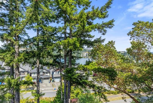 101-1145 Sikorsky Rd, Langford, BC, V9B0M8 | Card Image