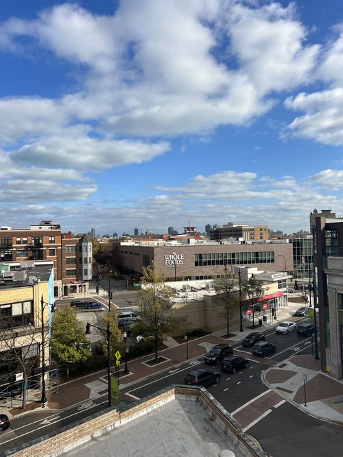 4s-3244 N Lincoln Avenue, Chicago, IL, 60657 | Card Image