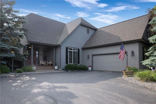 131 Gadwall Ln, Manlius, NY, 13104-9395 | Card Image
