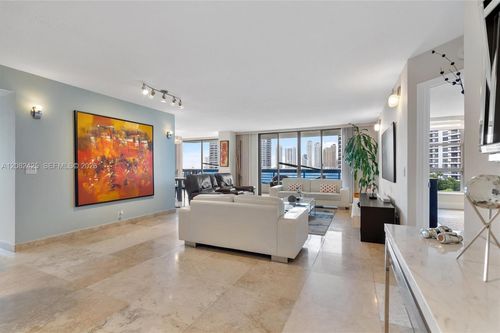 806-3500 Mystic Pointe Dr, Aventura, FL, 33180-2578 | Card Image