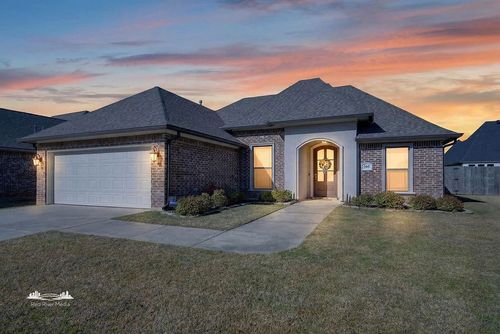 505 Hempstead Cir, Benton, LA, 71006-5001 | Card Image