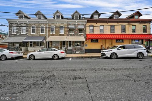 936 Pike St, READING, PA, 19604-1944 | Card Image