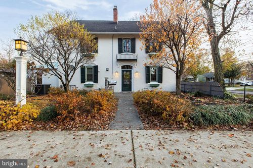 109 Penn St, RIVERTON, NJ, 08077-1130 | Card Image