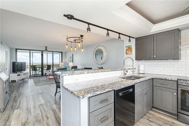 KITCHEN. GUEST BEDROOM ENTRANCE, LAUNDRY ROOM AND GUEST BATH IS TO LEFT. | Image 8
