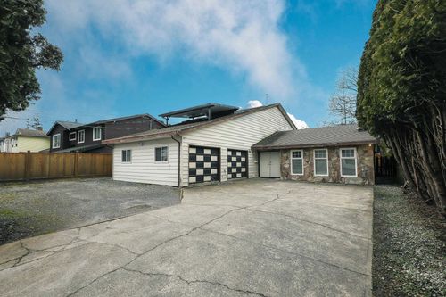 6091 172 St, Surrey, BC, V3S4Y2 | Card Image