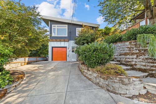 4726 42nd Avenue S, Seattle, WA, 98118 | Card Image