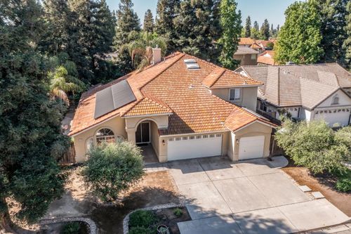 2173 E Muncie Ave, Fresno, CA, 93720-0408 | Card Image