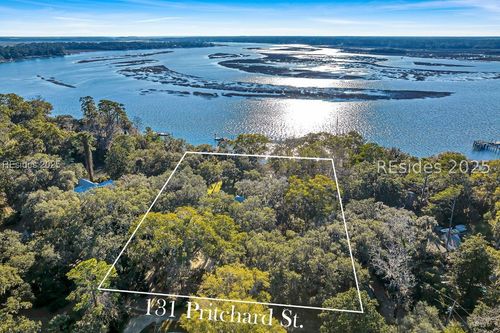 131 Pritchard St, Bluffton, SC, 29910-5529 | Card Image