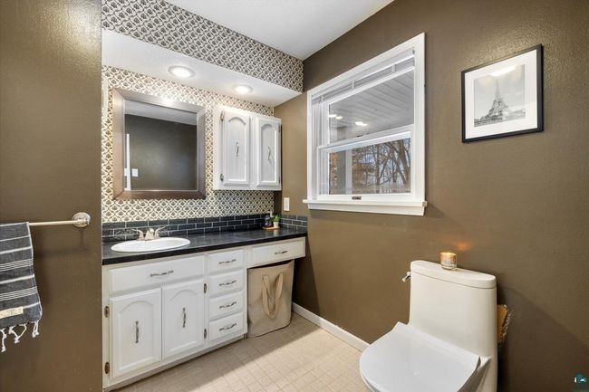 318 Viking Dr, House other with 4 bedrooms, 4 bathrooms and null parking in Hoyt Lakes MN | Image 32